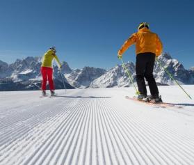 freizeit-winter-ski-221-s-dolomiten-photogruener