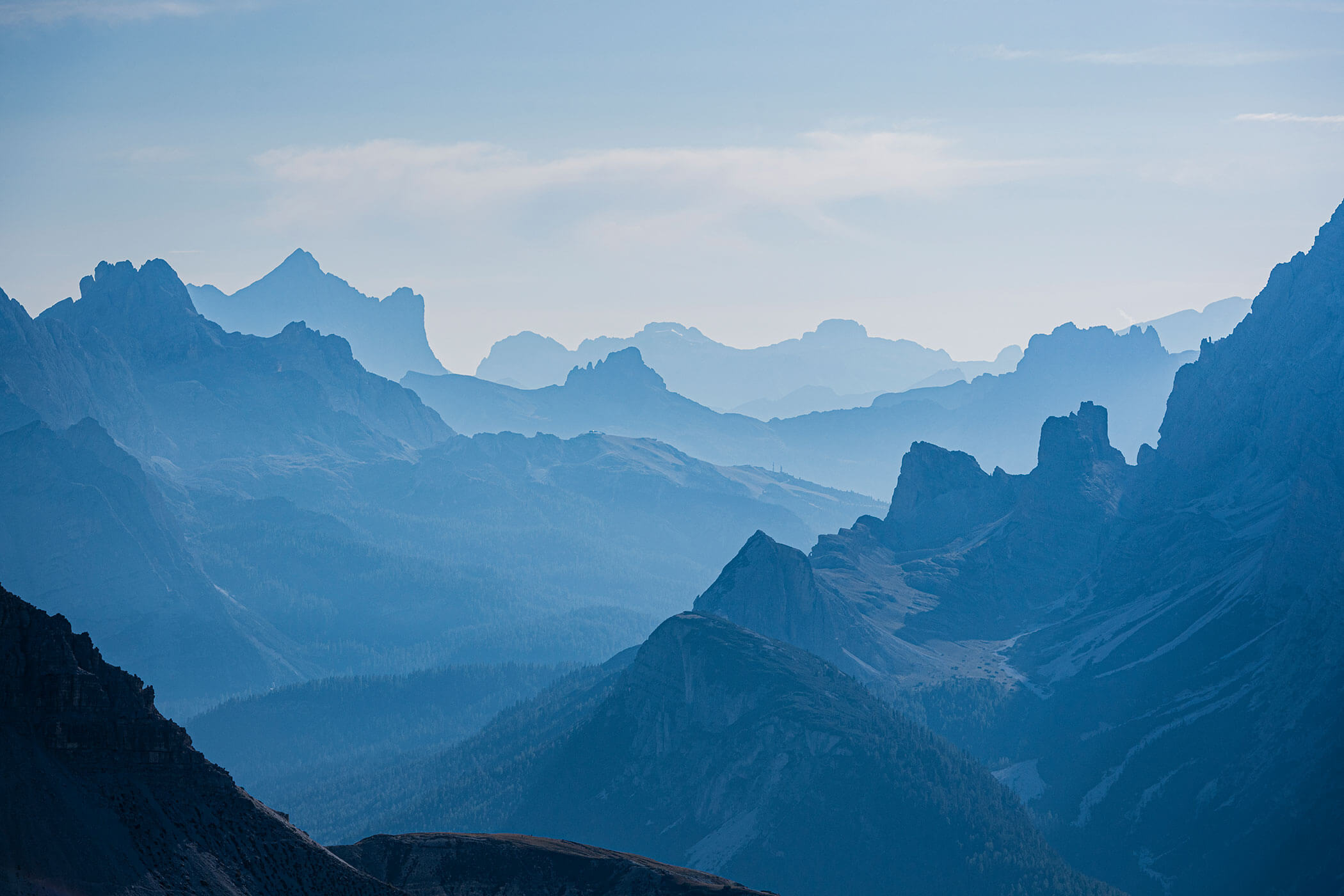 Bergkulisse der Dolomiten