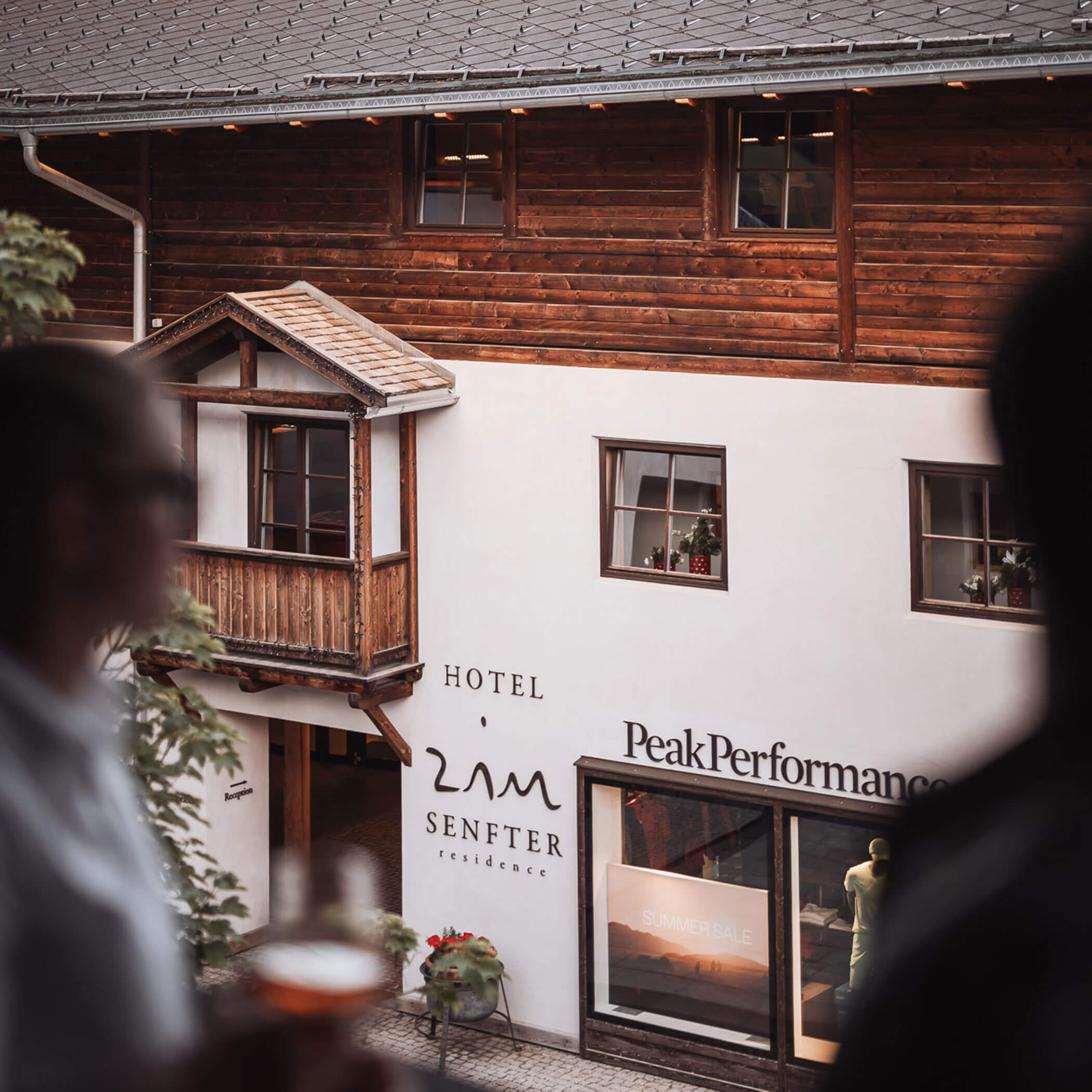 Blick auf die Zin Senfter Residence