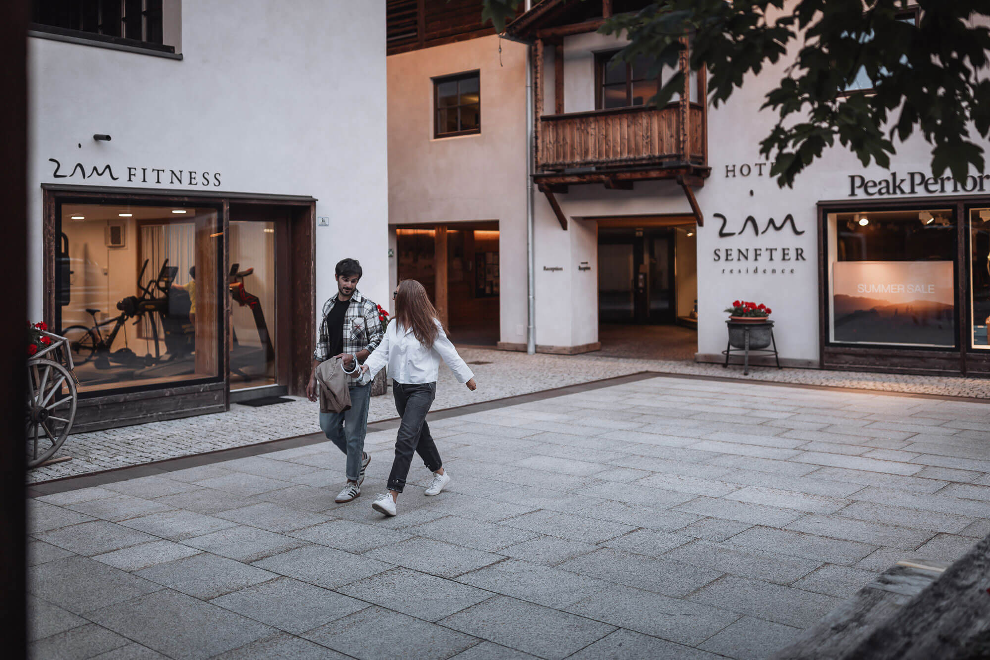 Ein Paar vor Zin Fitness